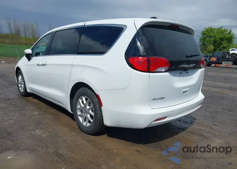 2022 Chrysler Voyager Lx из США, поврежденный, VIN 2C4RC1CGXNR227089